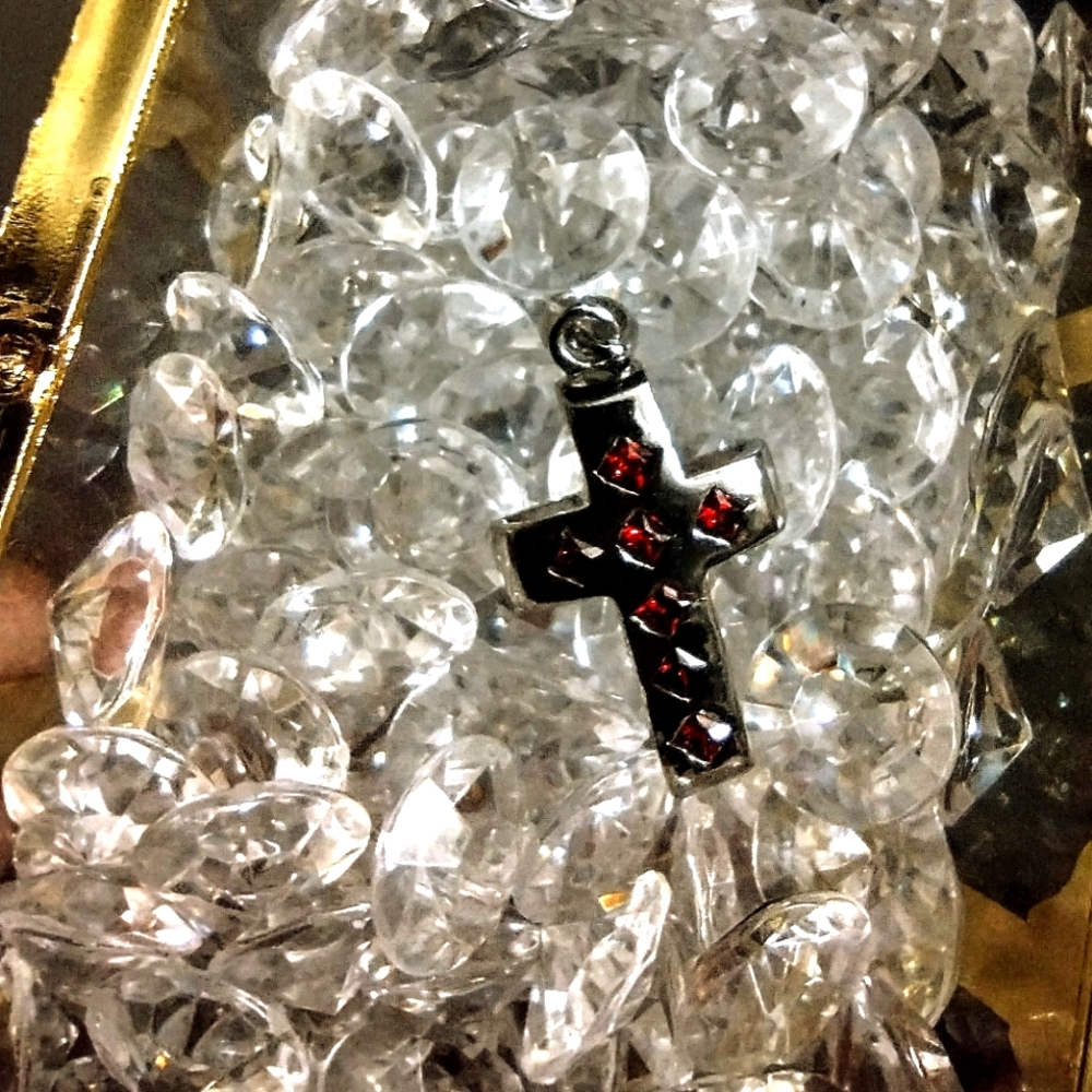 925 Sterling Silver Ruby Red Color Stones Cross